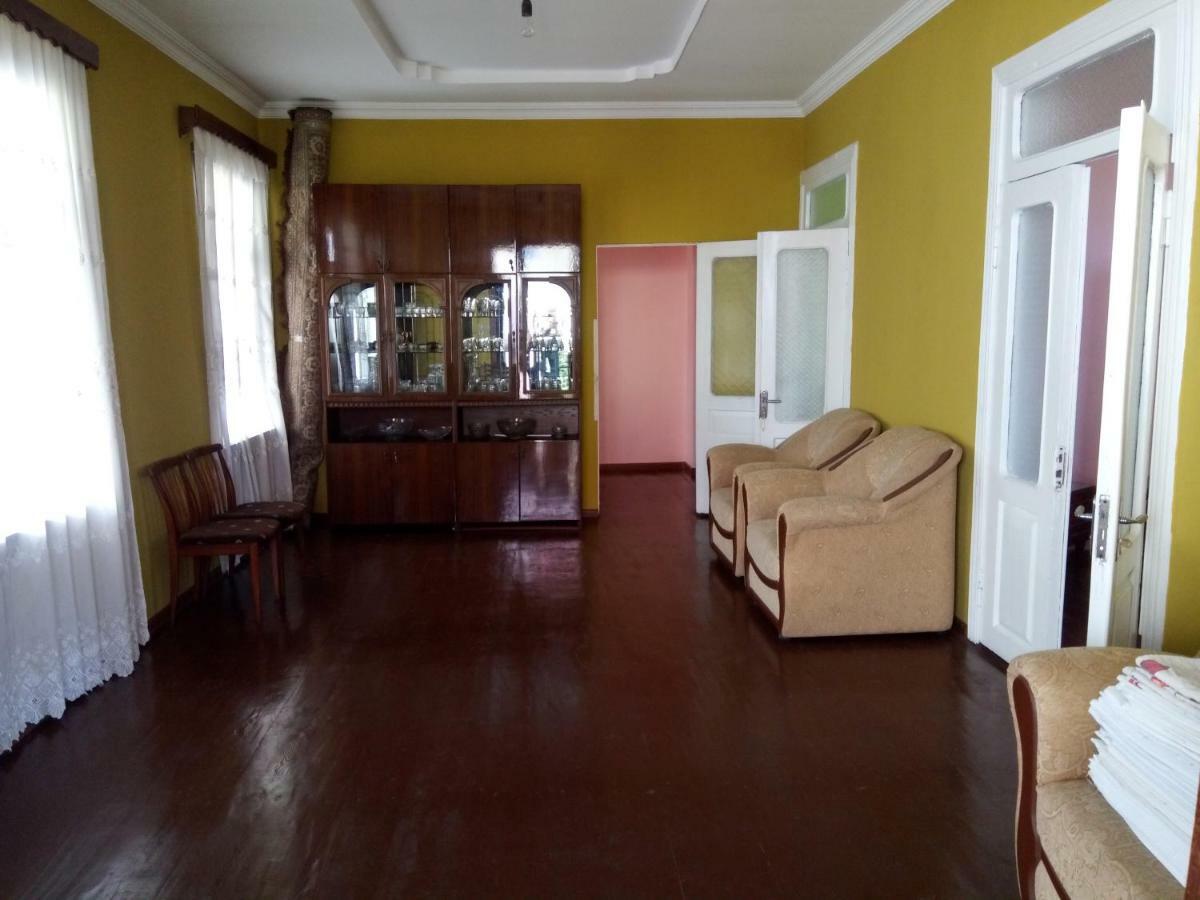 Julia Guest House Кобулети Экстерьер фото